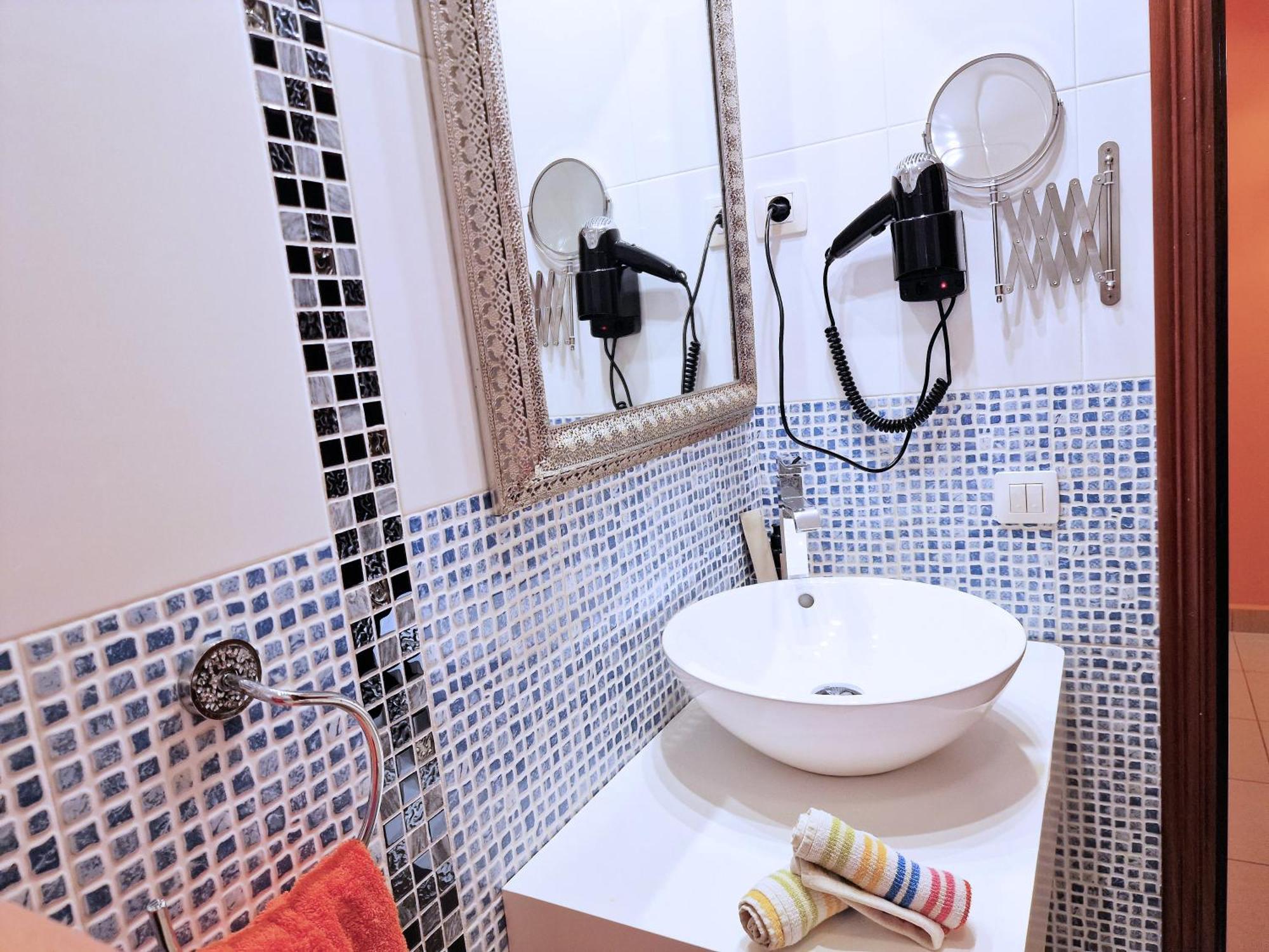 Suite Marrakech Beach, La Graciosa. カレタ・デル・セボ エクステリア 写真