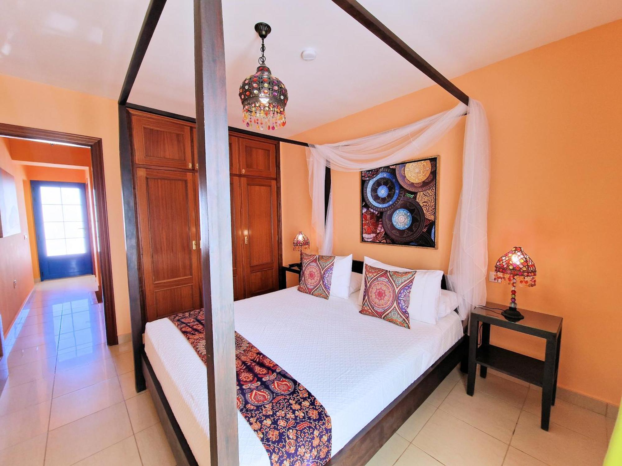 Suite Marrakech Beach, La Graciosa. カレタ・デル・セボ エクステリア 写真